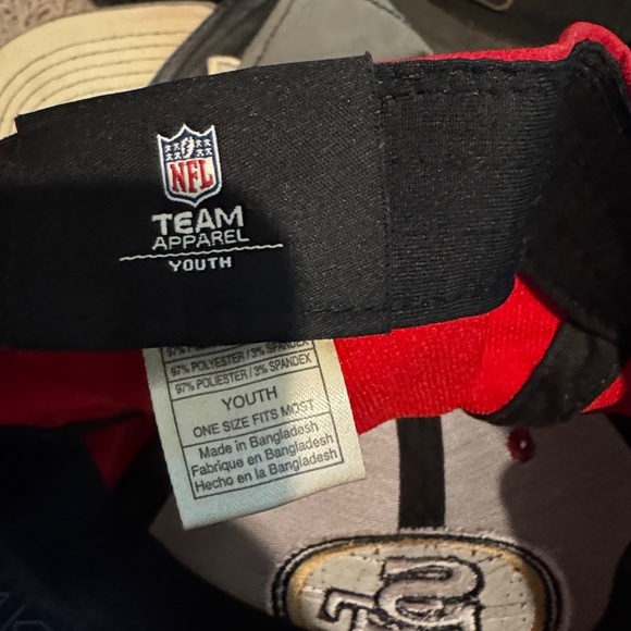 San Francisco 49ers Red Cap - Picture 3 of 3